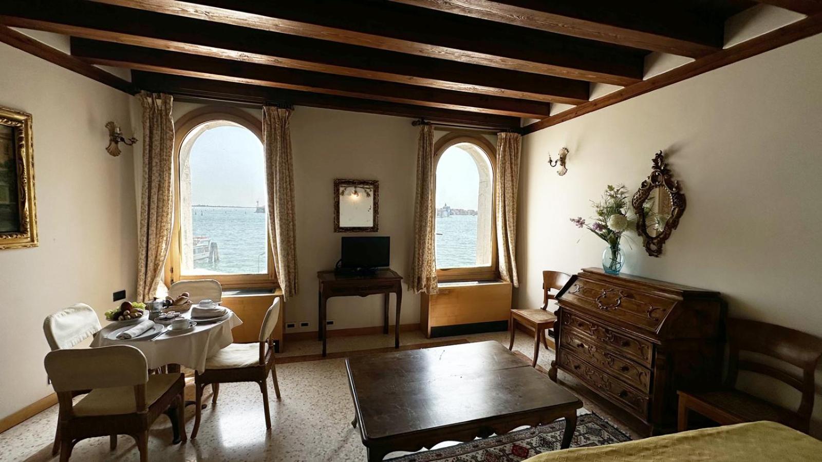 San Simeon Apartments Veneza Exterior foto