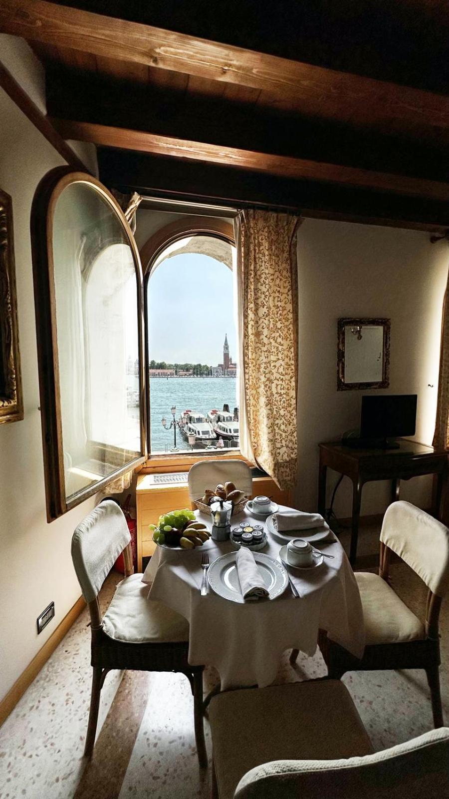 San Simeon Apartments Veneza Exterior foto