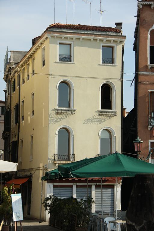 San Simeon Apartments Veneza Exterior foto